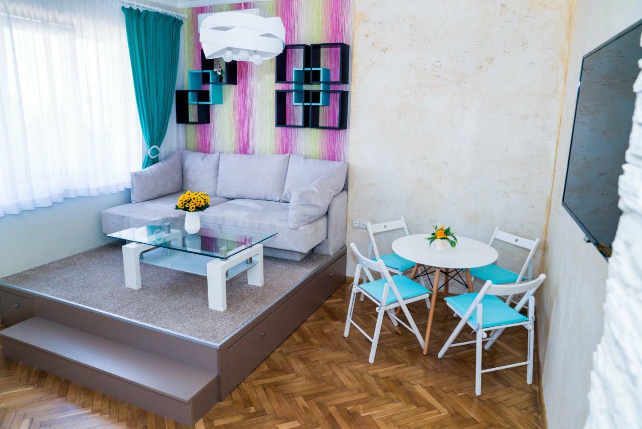 Sofia Central Pretty Apartment Kültér fotó