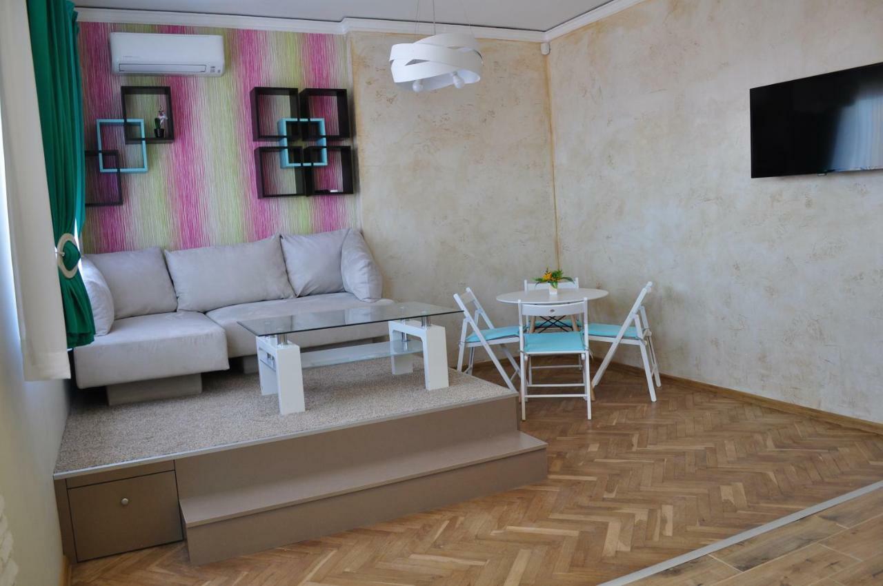 Sofia Central Pretty Apartment Kültér fotó